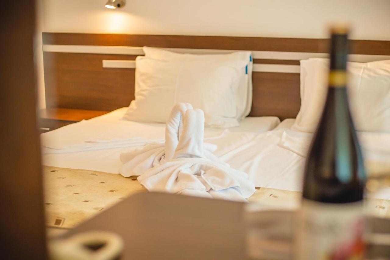 Deva Hotel Slăntjev Brjag Exteriör bild