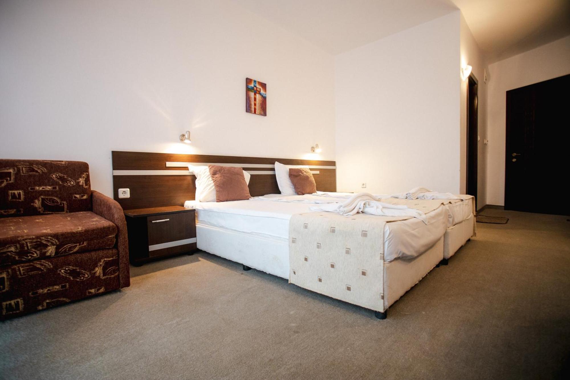Deva Hotel Slăntjev Brjag Exteriör bild