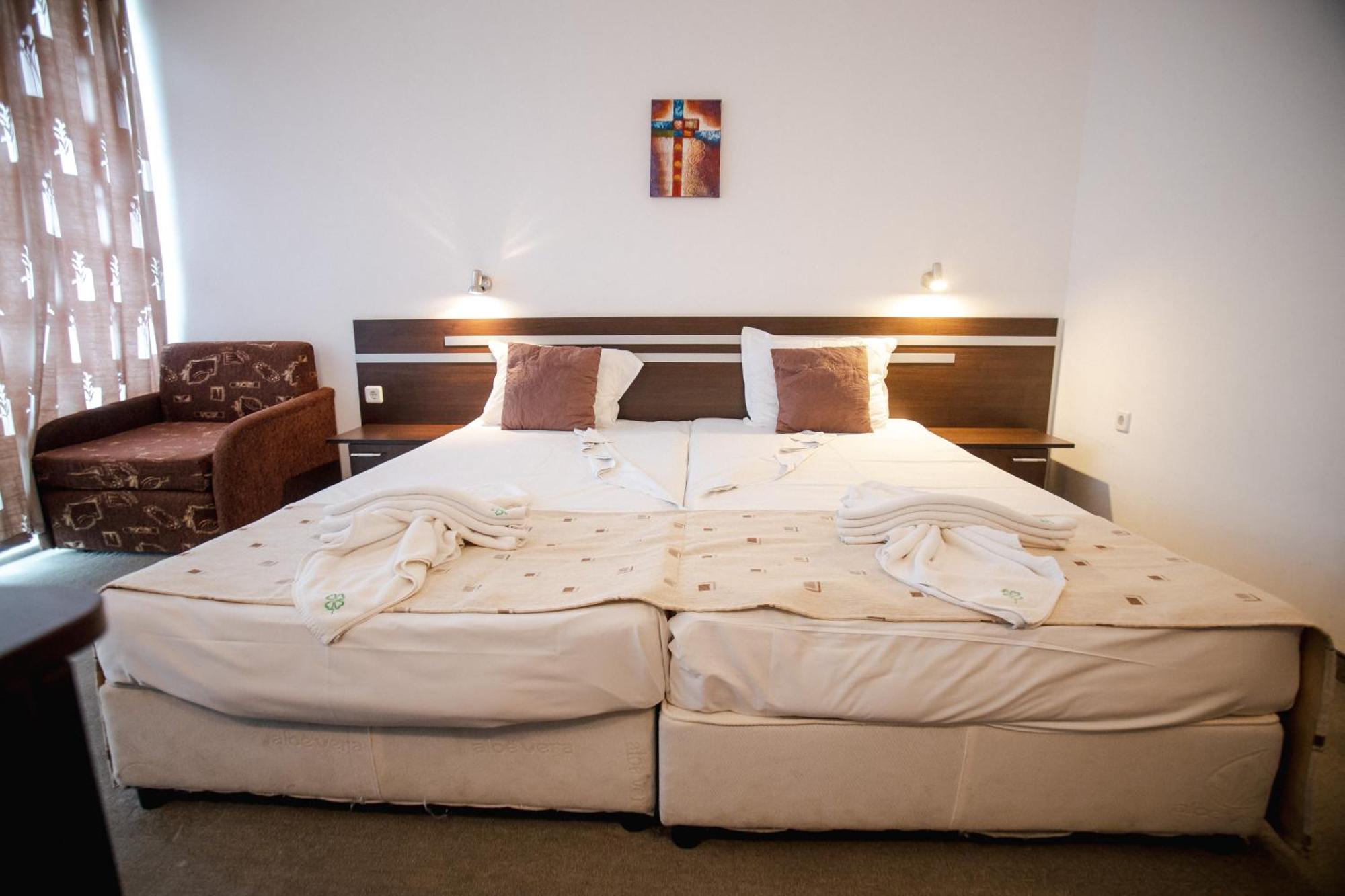 Deva Hotel Slăntjev Brjag Exteriör bild